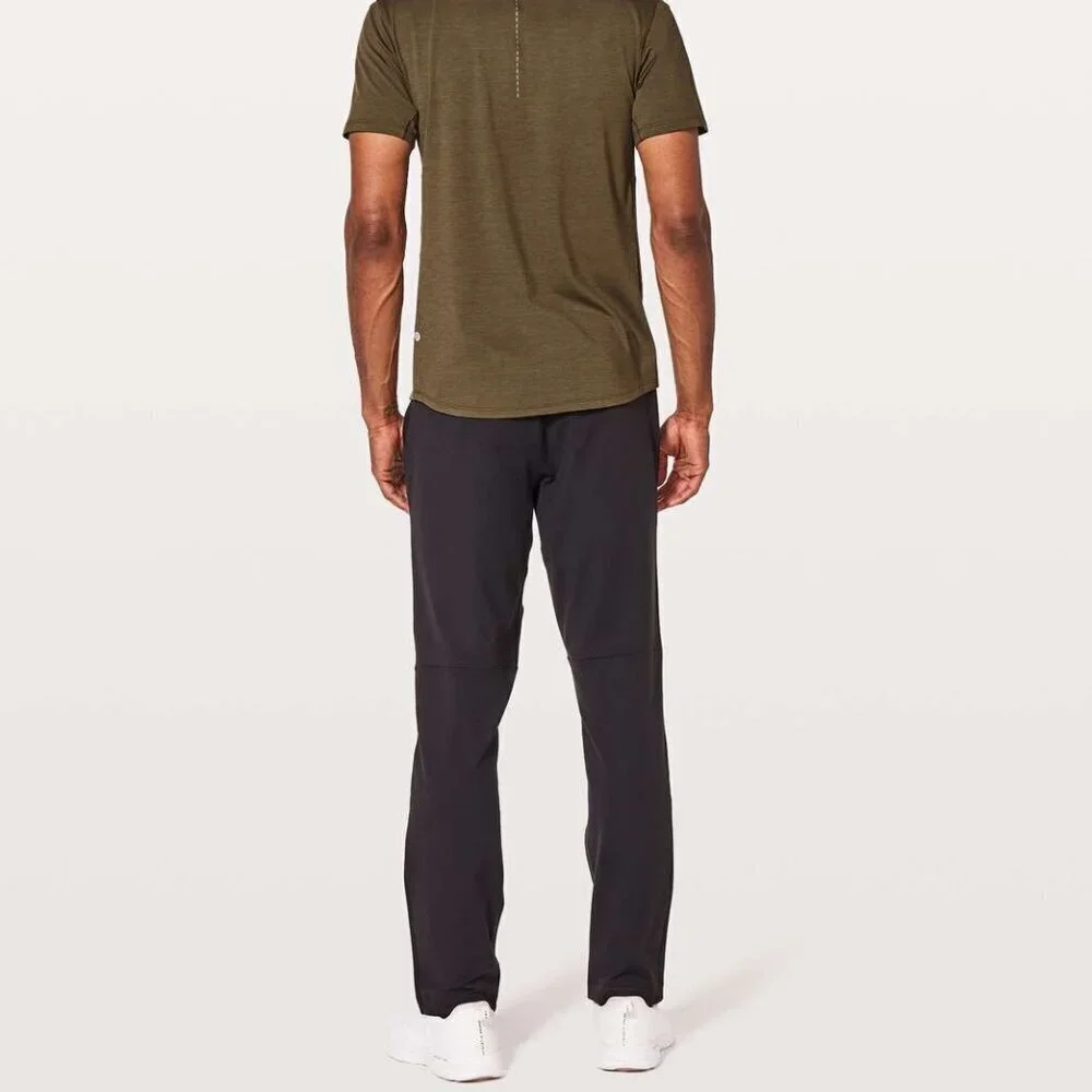 Lululemon Men's Discipline Pant *32